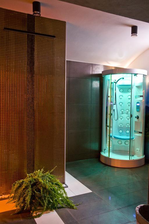 טארנאו Hotel Gal מראה חיצוני תמונה