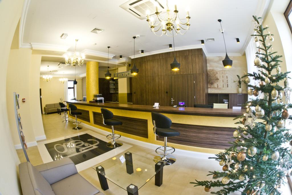 טארנאו Hotel Gal מראה חיצוני תמונה