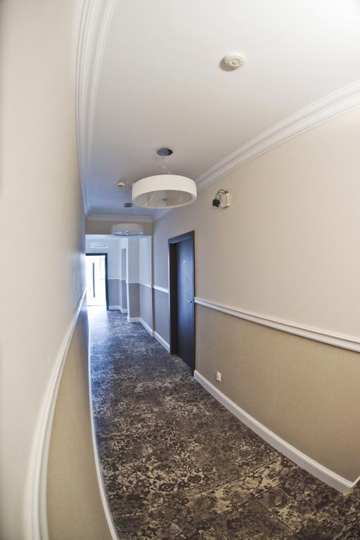 טארנאו Hotel Gal מראה חיצוני תמונה