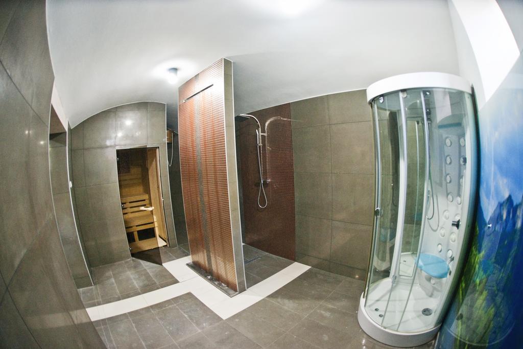 טארנאו Hotel Gal מראה חיצוני תמונה